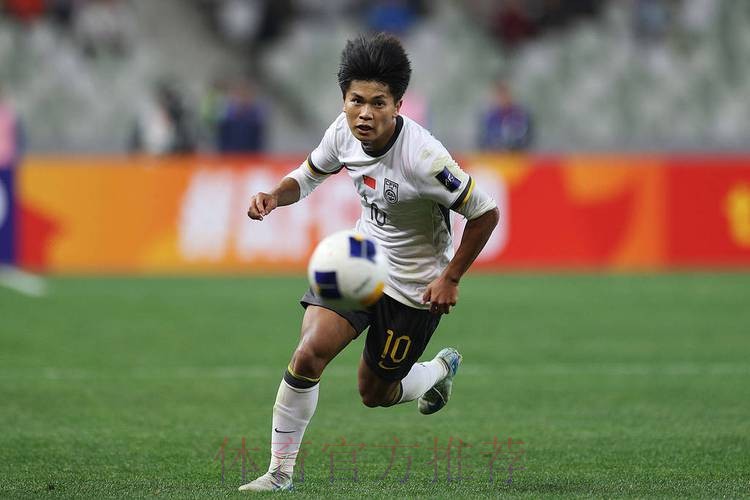 国少前腰蒯纪闻继续“向前突进”